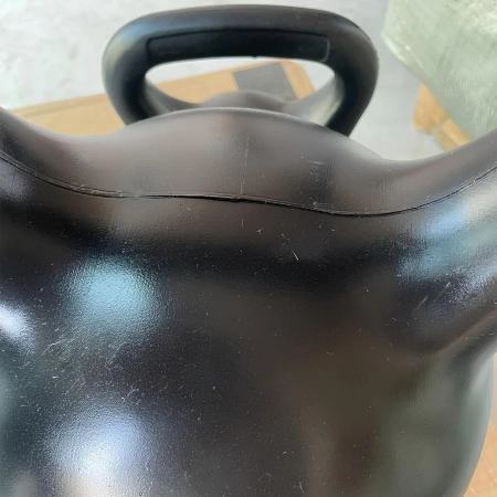 Kettlebells in PVC di Seconda Mano | Vari Pesi - Visuale Ravvicinata Materiale