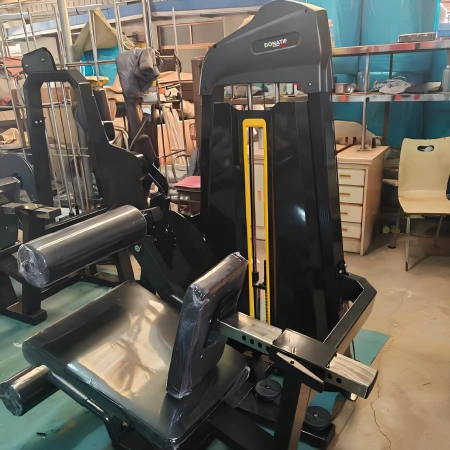 Extensions de jambes et flexion des jambes - FMT | Pile de poids incluse - vue latérale