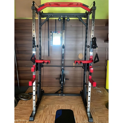 Bastidor de potencia multifunción - MR30 | Gimnasio completo - Vista completa de la habitación