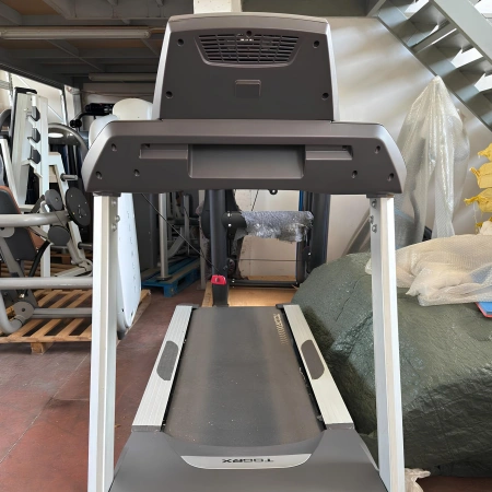 Toorx Laufband mit Display - TRX8000 | Gebraucht - Vorderansicht