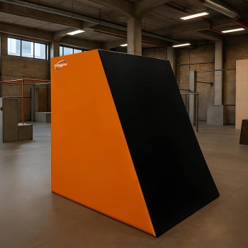 Warped Wall - Sloping Wall - PK14 | Professional - Full View 2