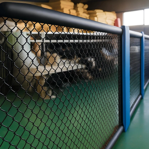 Paroi de cage MMA - Modulaire | Personnalisable - Vue rapprochée