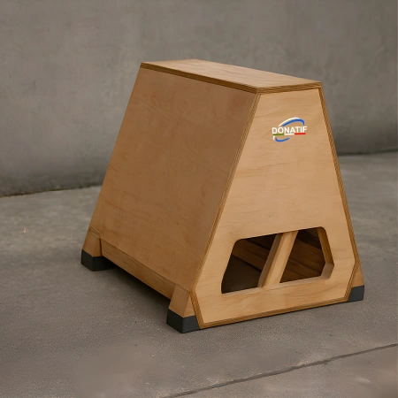 Barrière simple en bois pour parkour - PK32 | Boîte trapézoïdale - Vue complète Utilisation