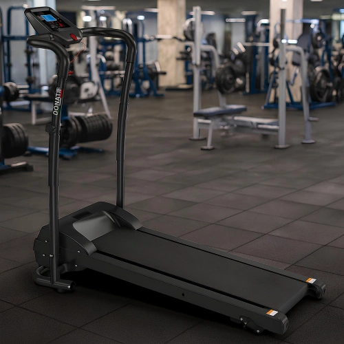 Cinta de correr 8 Km/h con pantalla - TR20 | Gimnasio en casa - Vista completa de la habitación