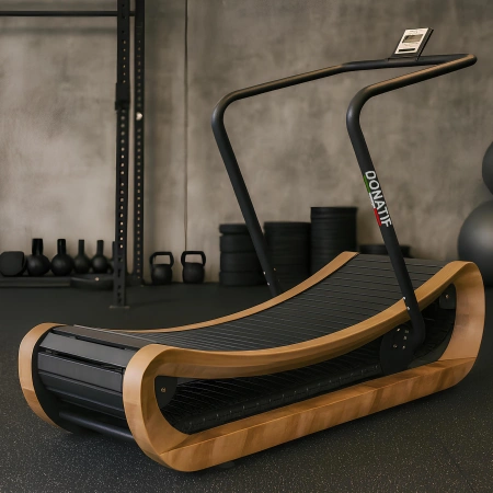 Curved wooden treadmill - TRC40 | Professional - Usage