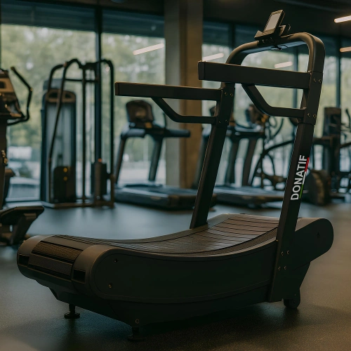 Gebogenes Laufband mit Monitor - TRC45 | Professionell – Visuelle Nutzung