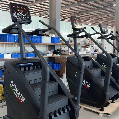 Stair Climber Nera con Display - ET85 | Professionale