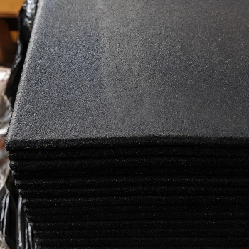 Rubberized Tile 20 mm - Anti-Trauma | Gym - Full View 2