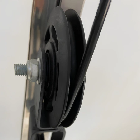 Rack multifonction - Machine à lat et poulie basse - Vue proche du défilement