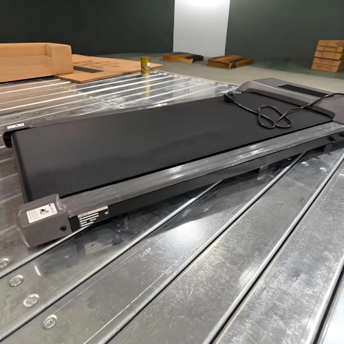 Slim Treadmill with Display - TR5 | Home Gym - Total View in the Room