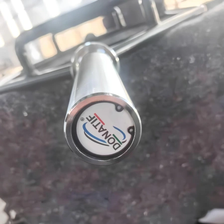 Olympic Hexagonal Barbell - 50 mm | Max load 400 kg - Full logo view