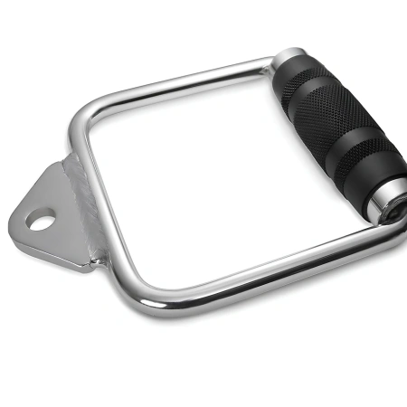 Einzelne Riemenscheiben mit gerüffeltem Stahl – Turnhalle – Nahaufnahme