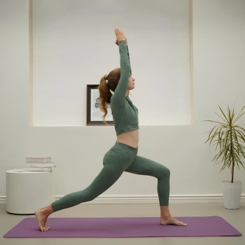 Yoga and Pilates Mat - Non-slip Gymnastics Mat 2