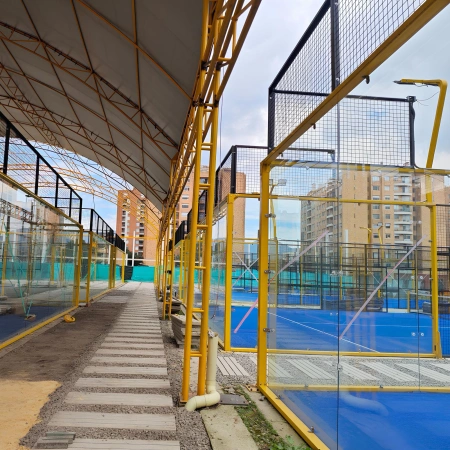 Panorama-Padelplatz - CP5 | Profi – Seitenansicht