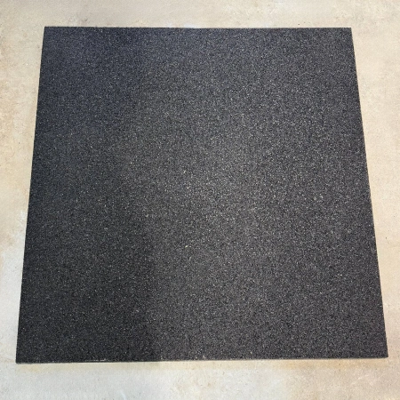 Professioneller Fitnessstudio-Boden – 100x100x1,5 cm | S. 15 - Unten View