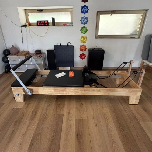 Pilates Reformer with Central Slide - PM7 | Professional - View in the Room