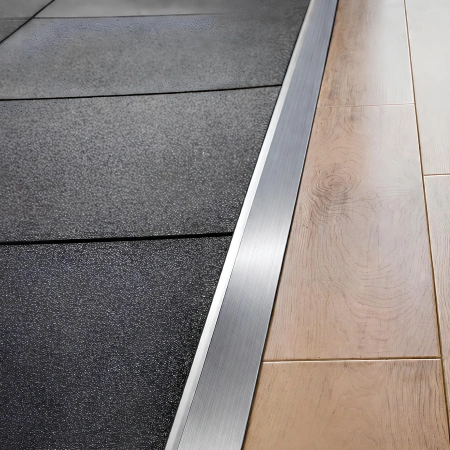 Rubber Ramp for Floor Level Adjustment - Visual Use