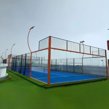 Basic Pro Padel Platz - CP20 | Professionell - Vollständige Frontansicht 2