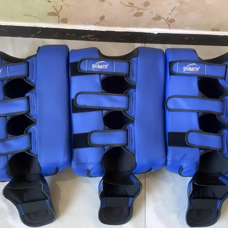 Calf Kick Pads da Combattimento | Professionali - Visuale Posteriore