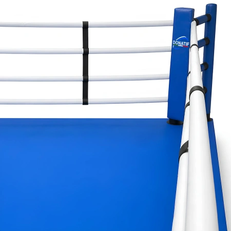 Triangular Raised Ring | Bareknuckle Boxing - Vista de cerca