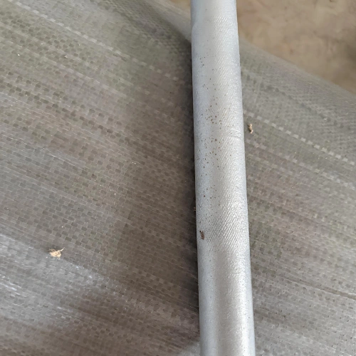 120 cm - 25 mm Spring-Loaded Gym Barbell | Used - Handle View