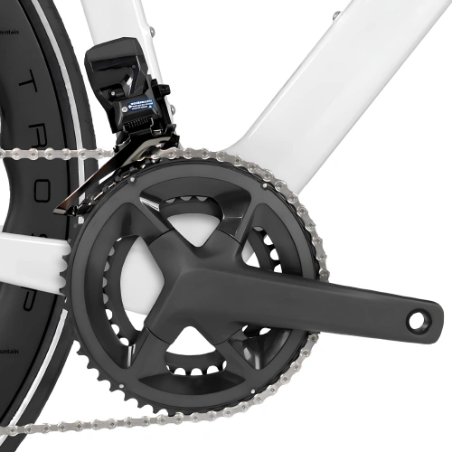 Vélo à double frein à disque - BT42 | Custom - Vue des pédales
