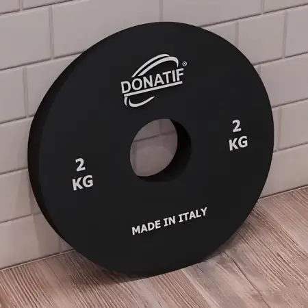 Microcarga de 2 Kg - Diámetro de 50 mm | Plato pequeño - Gimnasio - Vista de uso del gimnasio