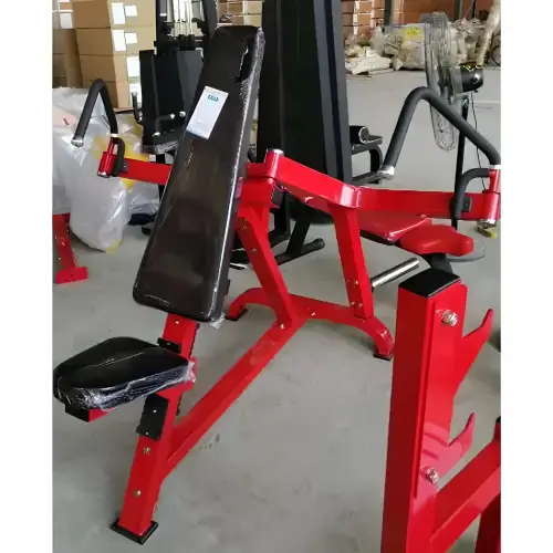 Mouche Pec inclinée - RFA | Entraînement fonctionnel - Salle de sport - Chargement de disques et utilisation de la salle de spor