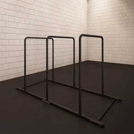 Barras paralelas triples | A medida - Vista de cerca