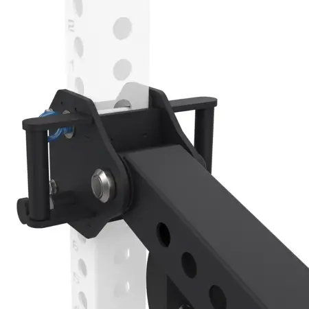 Station de squat à ceinture pour racks | Sur mesure - vue rapprochée sur l’épingle à nourrice