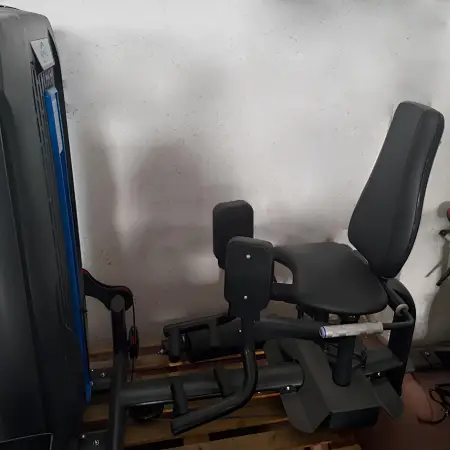 Abductor e Adductor - X6 | Fiera Rimini Wellness 2024 - Visuale Laterale