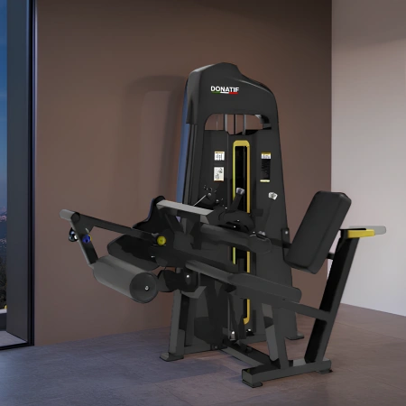 Seated Leg Curl - FMT | Pacco Pesi Incluso | su Misura - Visuale Completa nella Stanza