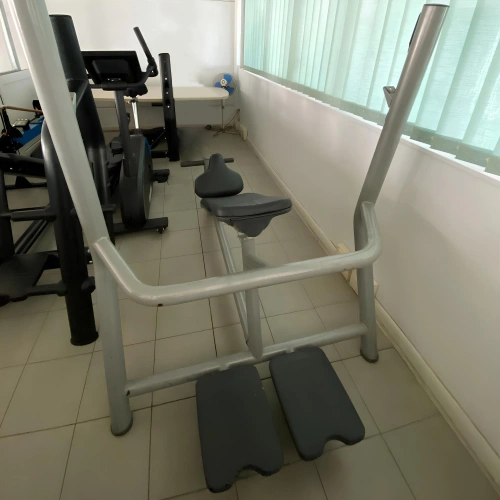 Incline Weight Bench - Barbell Exercises |...