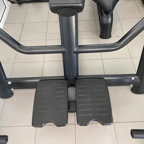 Banc incliné professionnel - X6 | Rimini Wellness 2024 - Vue de la plateforme