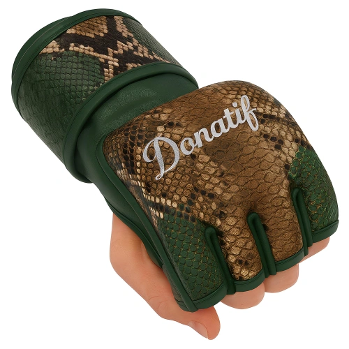 Guanti da MMA Massima Protezione - GM5 | Professionali - Visuale Mano