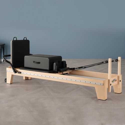 Máquina de Pilates Reformer - PM5 | Profesional - Vista de la habitación con máquina