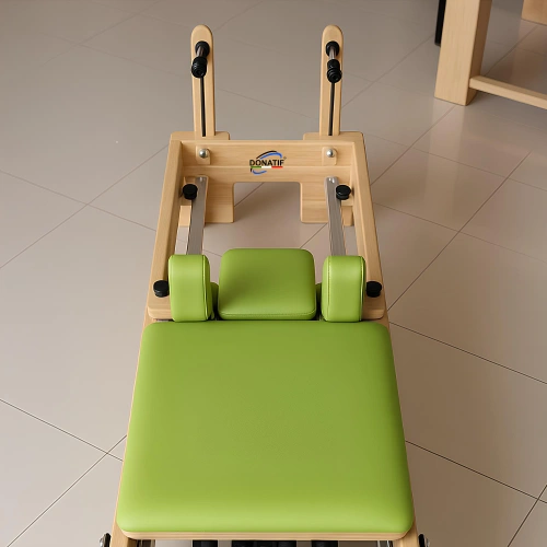 Reformer Kid in Maple Wood - PM21 | Professional - Visual Logo