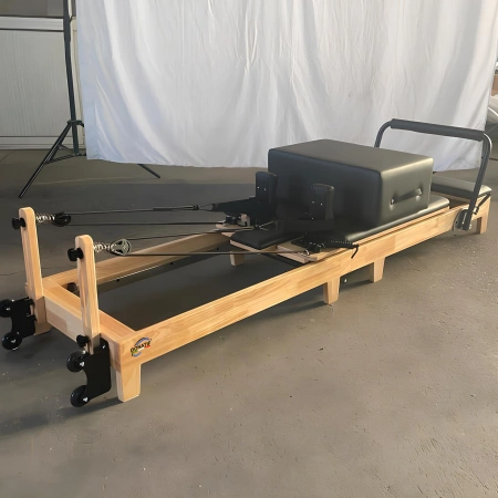 Pilates Reformer Pieghevole in Acero - PM22 | Professionale - Visuale sulla Destra