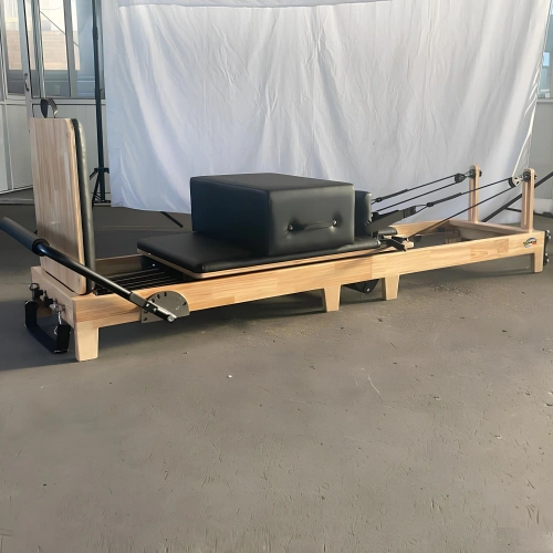 Pilates Reformer Faltbarer Ahorn - PM22 | Professionell - Visuelles Padding