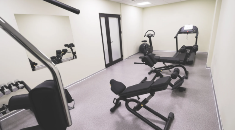 Home Gym in 2 Metri Quadri: L'Ellittica Compatta come Centro dell'Allenamento
