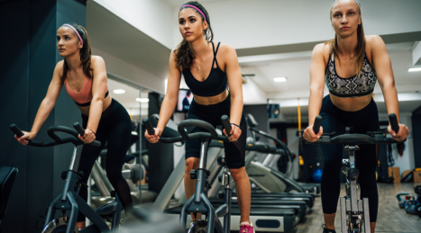 Quale attrezzatura cardio o multifunzione conviene davvero in una piccola palestra condivisa