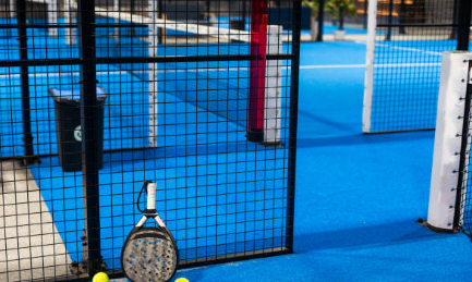Padel: storia, regole e guida completa per iniziare a giocare