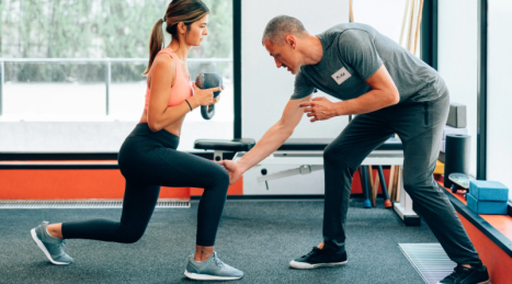 Come configurare una palestra condivisa con poche categorie premium ma senza farla sembrare improvvisata