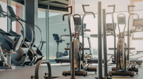 Il custom costa davvero di più o costa di più adattare male uno standard