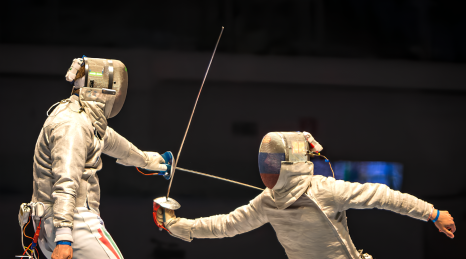 Storia e caratteristiche della scherma: dalla spada militare allo sport olimpico