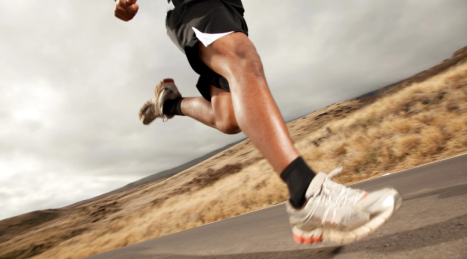 Scheda rapida warm up con corda per runner