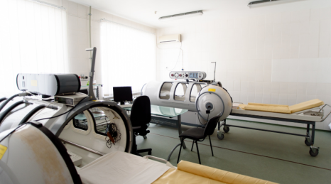 Accessories and Comfort: How to Enhance the Hyperbaric Chamber Experience