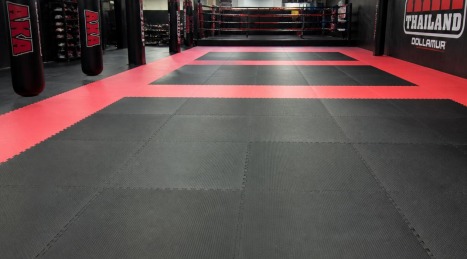 Tatami per Kickboxing e Muay Thai: perché lo spessore 4 cm è lo standard per sicurezza e prestazioni