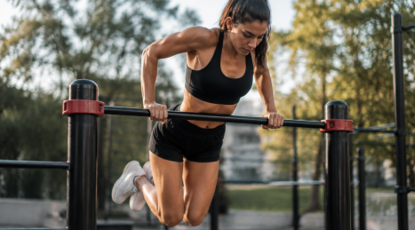 Calistenia para mujeres: Plan de entrenamiento para ganar fuerza y tonificar