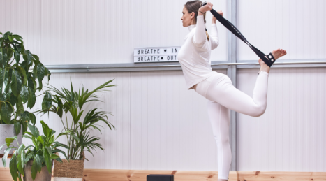 Pilates con elastici: resistenza progressiva anche a casa